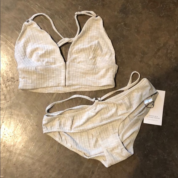 Lavish Alice Other - NEW‼️ Bralette and Panty Set